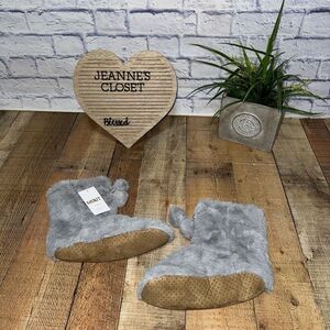 Mixit Faux Fur Bootie Slippers NWT